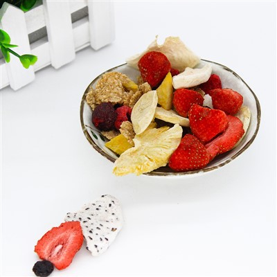 פשוט פירות מיובשים טבע